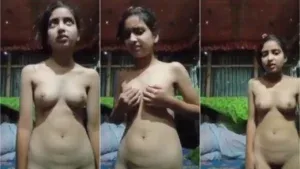 SL Cute Slim Village Girl Fingering Selfie Video Call