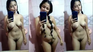 Sri Lankan Girl Naked MMS Before Nude Bath