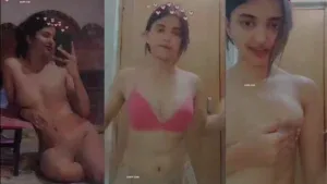 Beautiful Cute Slim Gf Showing Boobs MMS [Short]